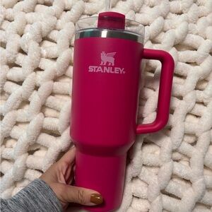 Stanley Fuchsia Travel Mug with Handle